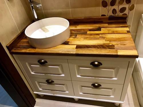 Banyo Dolabı